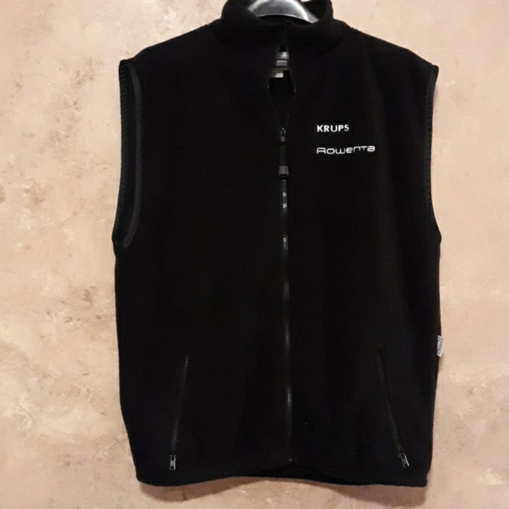Sleeveless fleece
